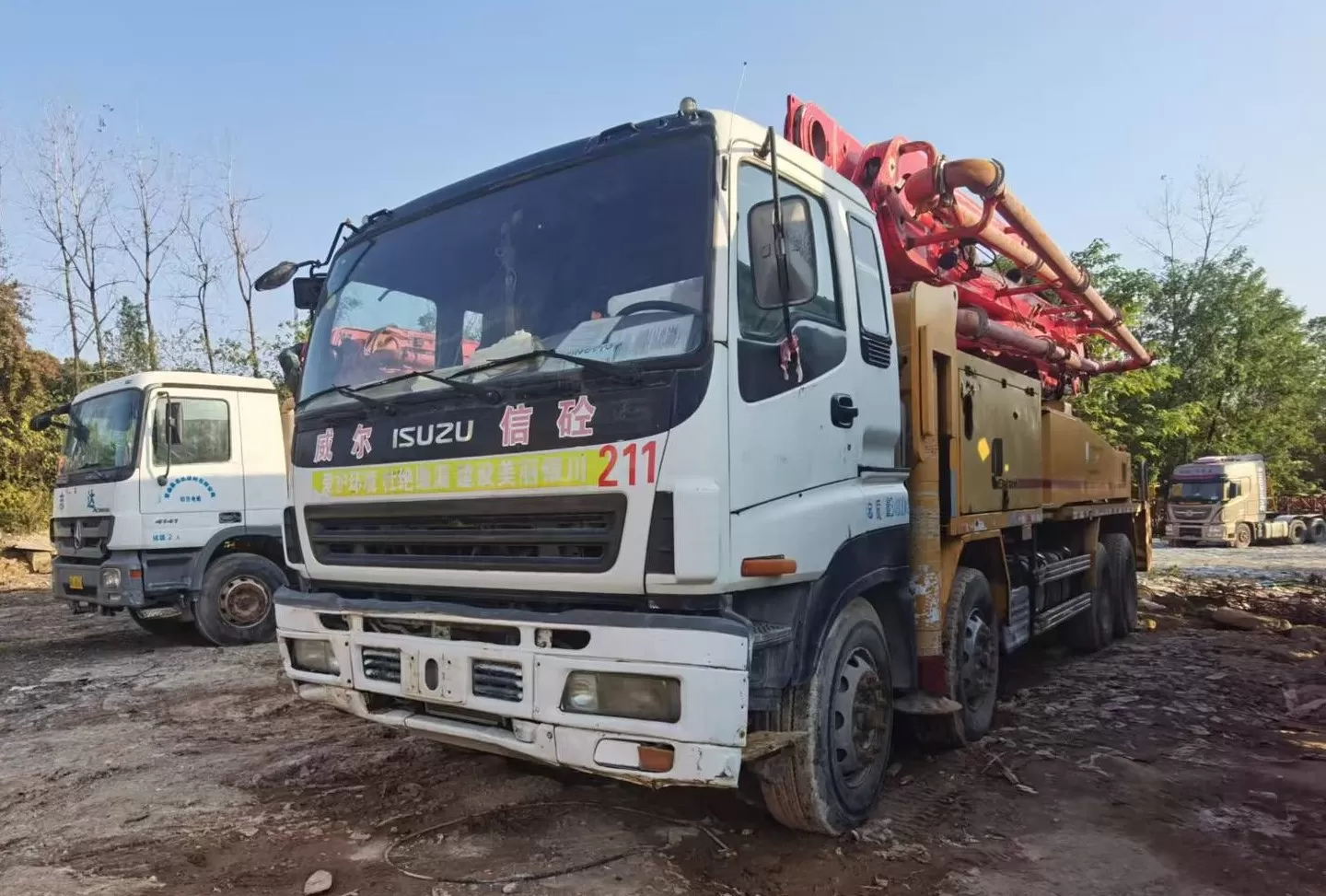 2010 putzmeister orijinal kaliteli 46m isuzu şasi üzerinde kamyona monte beton pompası arabası